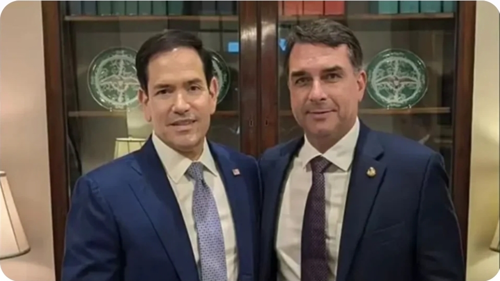 Rubio responde a Flávio Bolsonaro e diz que manterá tarifaço pedido por Eduardo