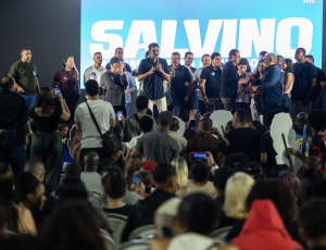 Com apoio de Eduardo Paes e Pedro Paulo, Salvino Oliveira lança pré-candidatura à Câmara dos Deputados na Cidade de Deus