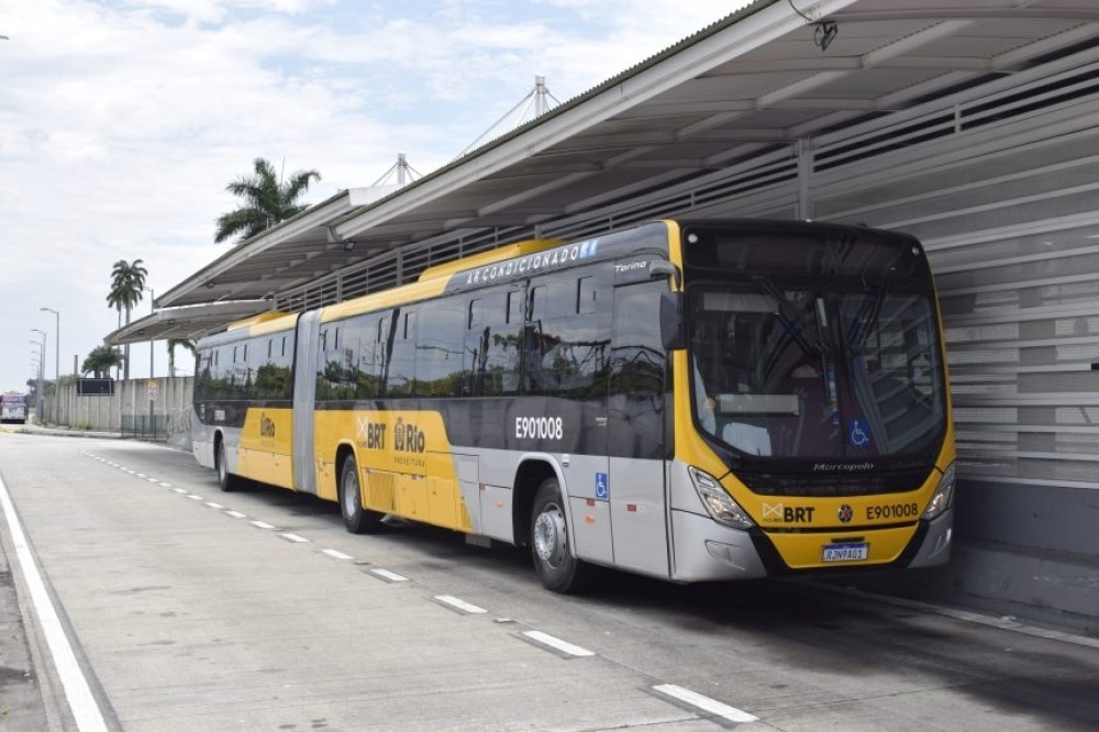 Greve dos rodoviários: Justiça manda manter 50% dos ônibus nas ruas; prefeitura diz que BRT terá operação normal