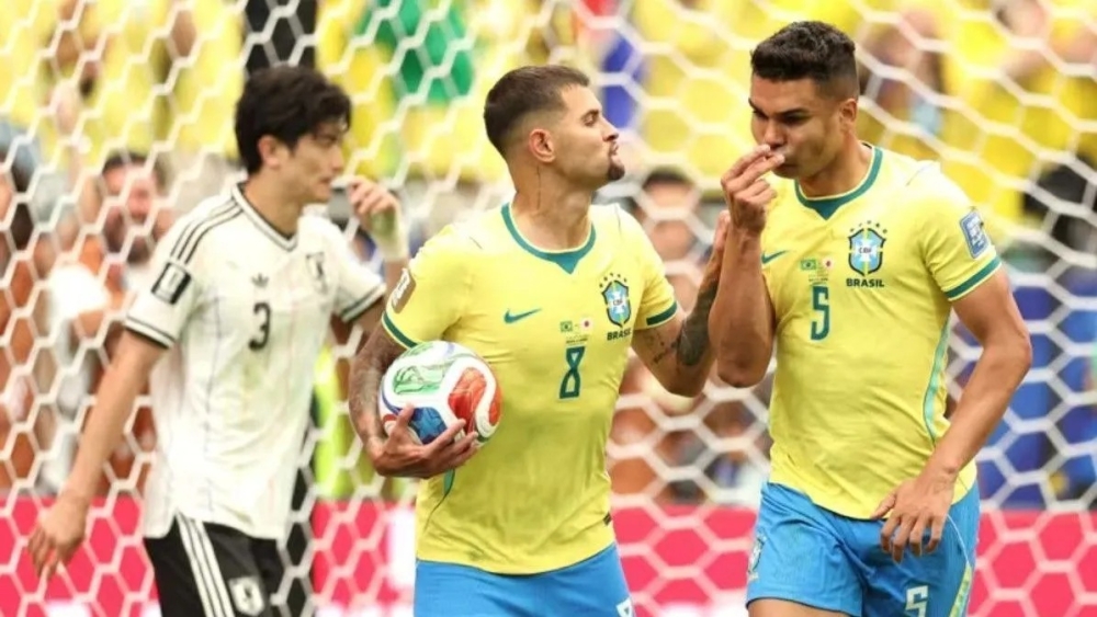 Brasil busca virada heroica sobre o Japão, vence nos acréscimos e garante vaga nas oitavas da Copa do Mundo