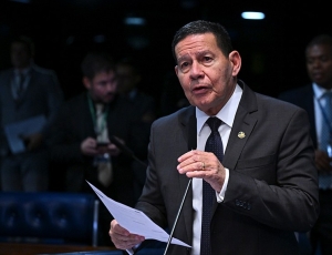 Para coibir abusos, Senado aprova critérios de acesso à Justiça gratuita