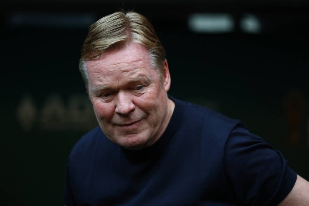 Koeman pede demissão após eliminação da Holanda na Copa
