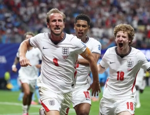  Harry Kane comanda virada da Inglaterra sobre a RD Congo e garante vaga nas oitavas da Copa do Mundo