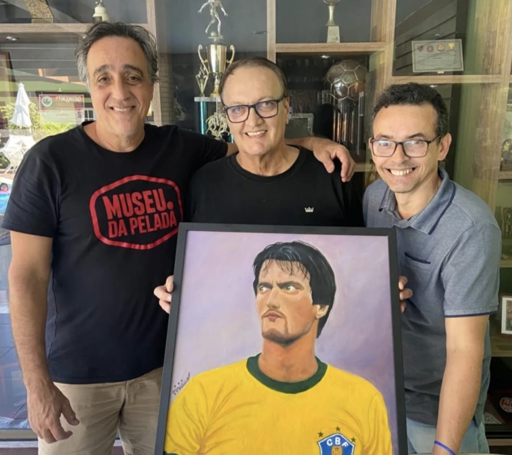 Ídolo da lendária geração de 80 do Flamengo, Leandro ganha biografia
