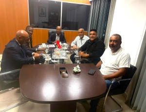 Presidente da Porto da Pedra apresenta enredo do Carnaval 2027 ao consulado de Angola
