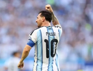 Argentina evita zebra contra Cabo Verde na prorrogação e avança às oitavas da Copa do Mundo