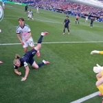 Bélgica goleia Estados Unidos, supera polêmica envolvendo Balogun e avança às quartas de final