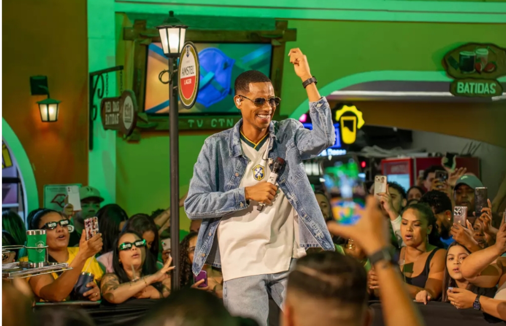 Cantor Netto Brito celebra São João histórico após mais de 30 shows em junho
