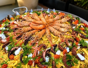 Ilyá abre as portas com evento especial e celebra o início de um novo capítulo na Barra da Tijuca