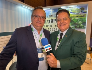O prefeito Vladimir Reggiani, (Mi Reggiani), que levou Itápolis de uma economia focada em sorvete para um modelo diversificado e resiliente