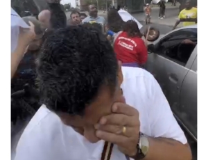 Saco de Pancada: Vereador Leonel de Esquerda (PT) que foi agredido por Rodrigo Amorim, agora é atingido por spray de pimenta ao mediar protesto de ambulantes no Rio