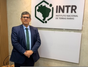 Augusto Cesar Barbosa Vareda toma posse como novo Diretor Executivo do INTR