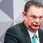 Sóstenes e outros dois deputados do PL são ‘laranjas’ de Valdemar em emendas, diz jornal