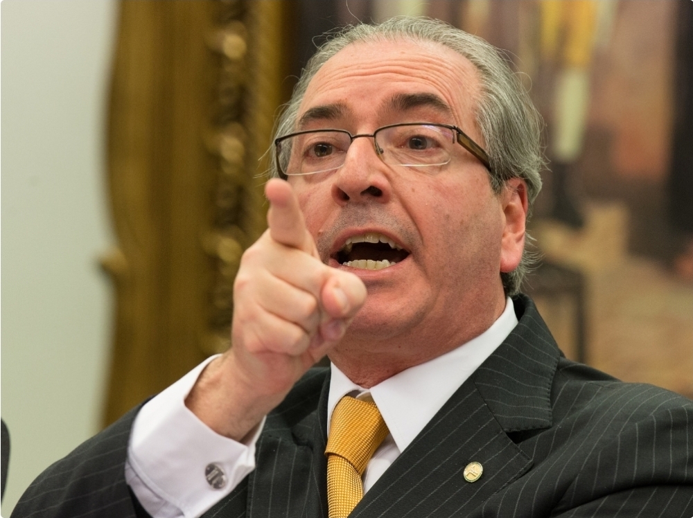 Cassado na Lava Jato, Cunha usava filha deputada para blindar desvio de orçamento secreto