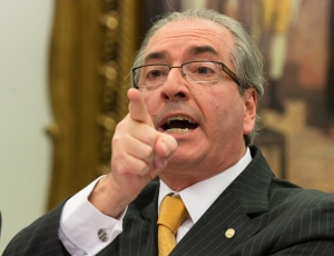 Cassado na Lava Jato, Cunha usava filha deputada para blindar desvio de orçamento secreto