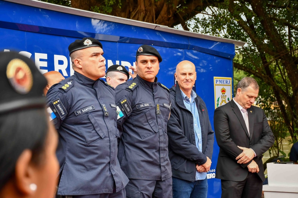 Tande Vieira inaugura base do Segurança Presente e reforça segurança pública em Resende