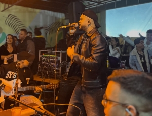 Sold Out em Mauá. Projeto semanal que conquistou o ABC e já virou tradição na região, lotou a casa na última edição e segue reunindo os amantes do pagode todas as semanas