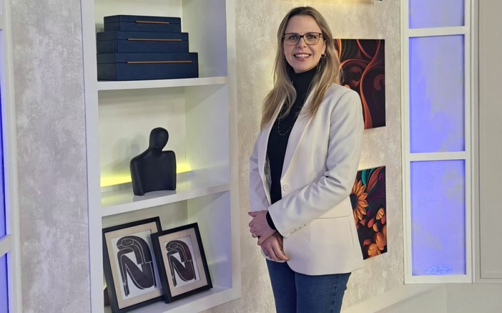 Dra. Ariane Bonucci alerta para os riscos da exposição ao ruído e reforça cuidados com a saúde auditiva em entrevista à Rede Mais Família