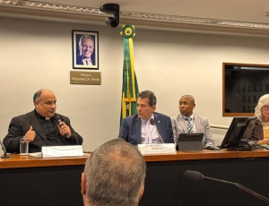 Deputado Ricardo Abrão preside audiência histórica na Câmara em defesa do legado e da gestão compartilhada do Cristo Redentor