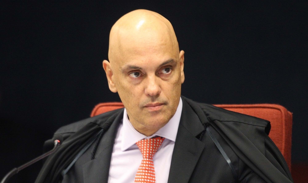 Uma carta bastou para Moraes apertar o cerco a Bolsonaro