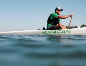 Circuito Super Paddle 2026 promete agitar a Praia de São Francisco com as disputas de canoa havaiana 