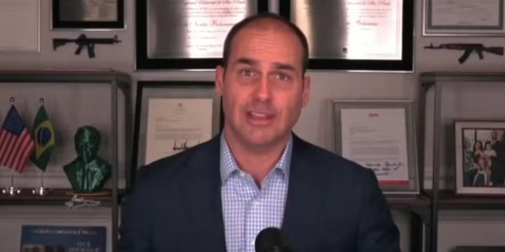 Eduardo chama Michelle de ‘imatura’ e critica vídeo contra Flávio Bolsonaro