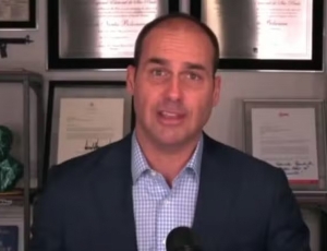 Eduardo chama Michelle de ‘imatura’ e critica vídeo contra Flávio Bolsonaro