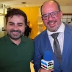 Vinicius Cozzolino oficializa candidatura com apoio de Paes. Com mais de R$ 132 milhões destinados a Magé, o Deputado já lidera intenções de voto na cidade e busca reeleição