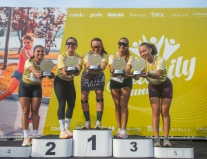 Family Running arrecada 2 toneladas de alimentos no Pacaembu 