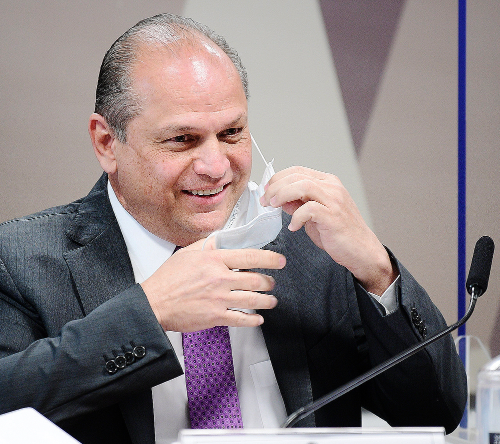 Ricardo Barros acusa CPI de afastar empresas de vacinas, gera revolta de parlamentares e sessão é suspensa