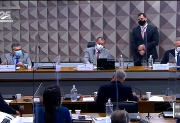 Para senadores da CPI, diretor da FIB Bank deu o depoimento 'mais escabroso'  