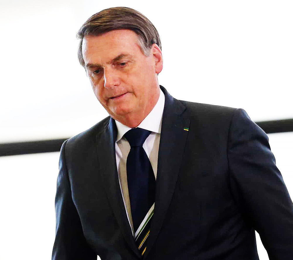 Rejeição a Bolsonaro bate recorde e atinge 53%, diz pesquisa Datafolha