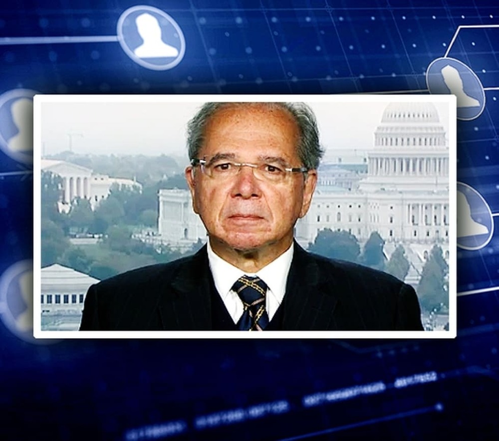Guedes mente e diz que governo escolheu “manter vidas em primeiro lugar”