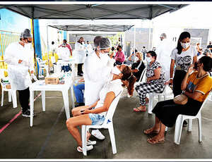 Covid-19: Postos de vacinação e testagem estão abertos para a população nesta quarta-feira no Rio