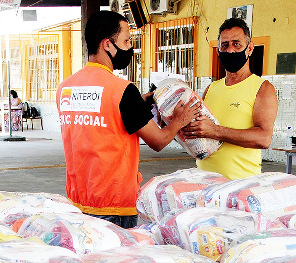 Niterói terá repescagem para entrega de cestas básicas nesta terça e quarta, dias 25 e 26