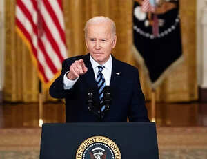Biden anuncia sanções e condena Putin por ataque à Ucrânia