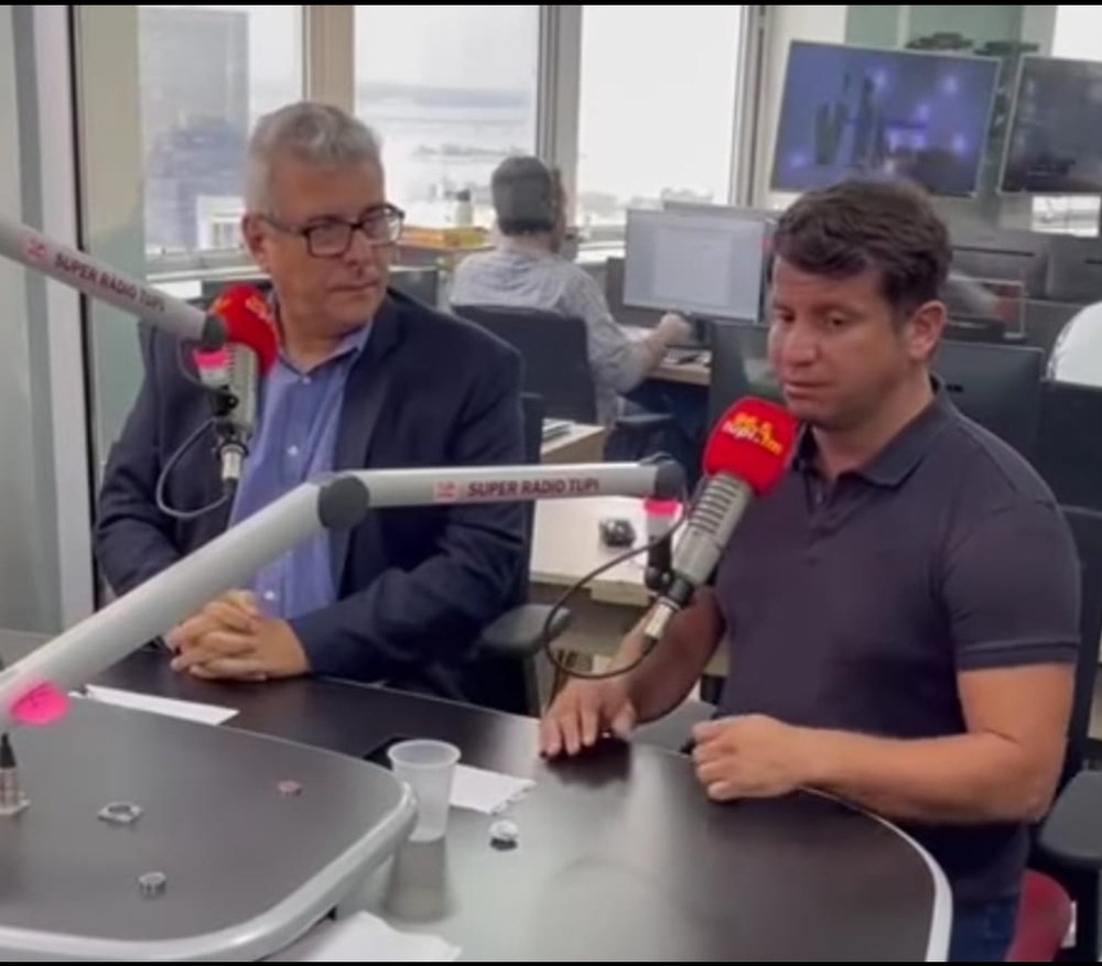 Dr. Luizinho na Rádio Tupi, fala sobre dengue, lixo, e outras preocupações no carnaval
