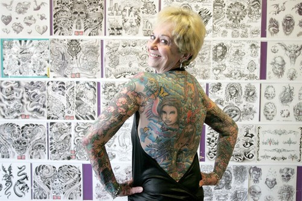 Mulheres arrependidas faz mercado de remoção de tattoos crescer 440%