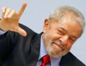 ELEIÇÃO: Em pré-campanha Lula voltou a falar em regular os meios de comunicações