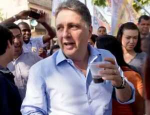 Presidente do STJ restabelece direitos políticos do ex-governador Anthony Garotinho
