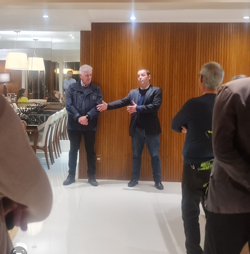 Delegado Allan Turnowski reúne lideranças para debater segurança pública na Barra  