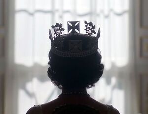 A Morte da Rainha pode atrasar as gravações da 6ª temporada de The Crown?