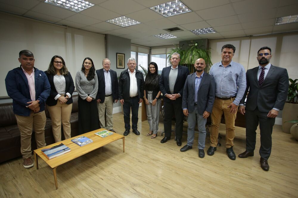 Projeto do Terminal Pesqueiro é tema de reunião em Niterói