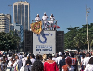 Copacabana recebeu a 15ª edição da Caminhada em Defesa da Liberdade Religiosa