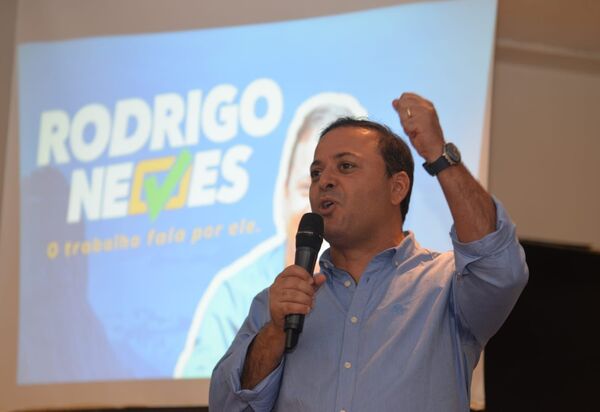Rodrigo Neves pede que PDT apoie Lula