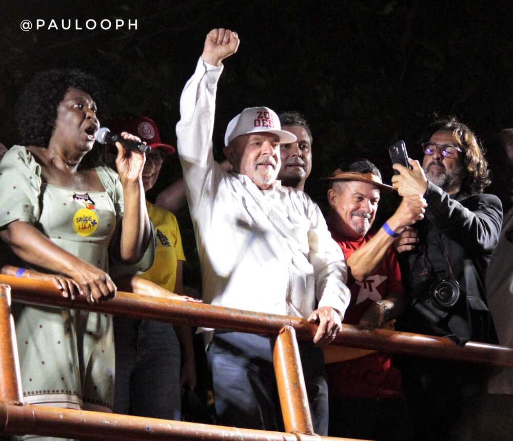 Benedita da Silva levanta a massa para Lula: Zona Oeste vai ficar ainda melhor com o prefeito e Lula juntos, Bota fé e vote 13