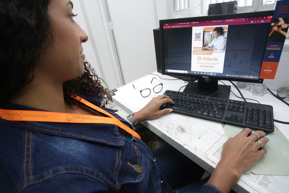 Processo Eletrônico avança para que todos os documentos da Prefeitura tramitem em meio digital até o fim de 2024
