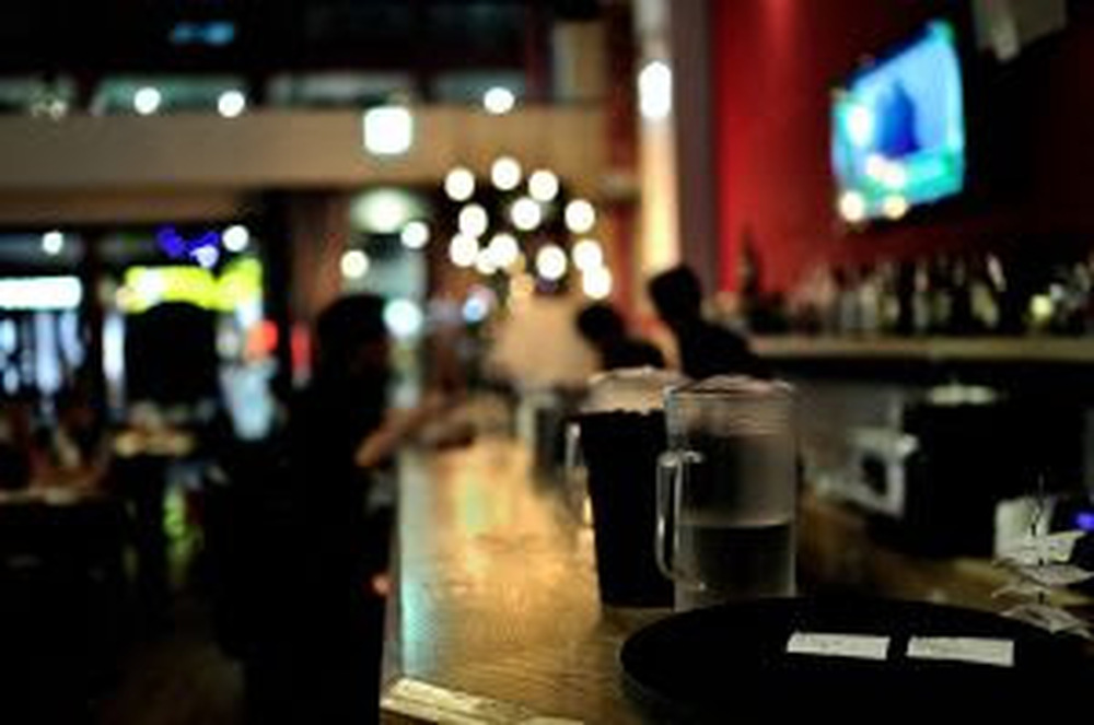 Bares e restaurantes recebem 50% a mais de clientes na Copa e tecnologia ajuda no controle de desperdícios