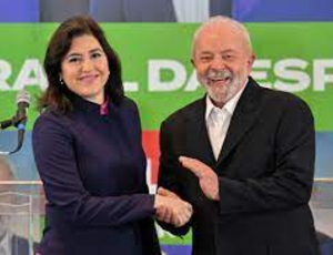 JANJA: Futura primeira dama no próximo governo Lula, vetou ministério de Tebet