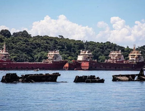 Retirada de embarcações abandonadas na Baía de Guanabara entra na pauta do Governo